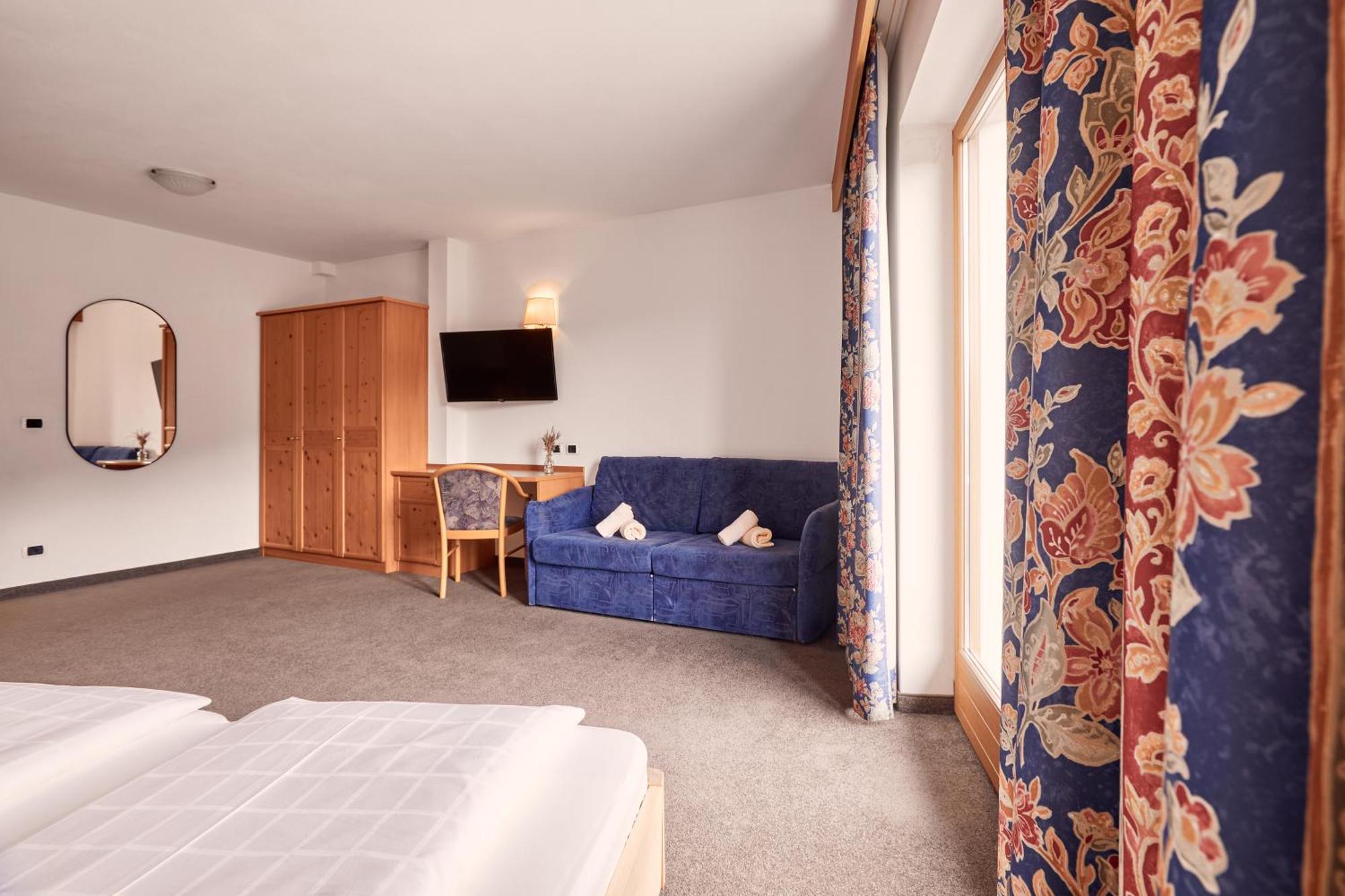 Ferienpension Zummüllerhof Natz-Schabs Habitación foto
